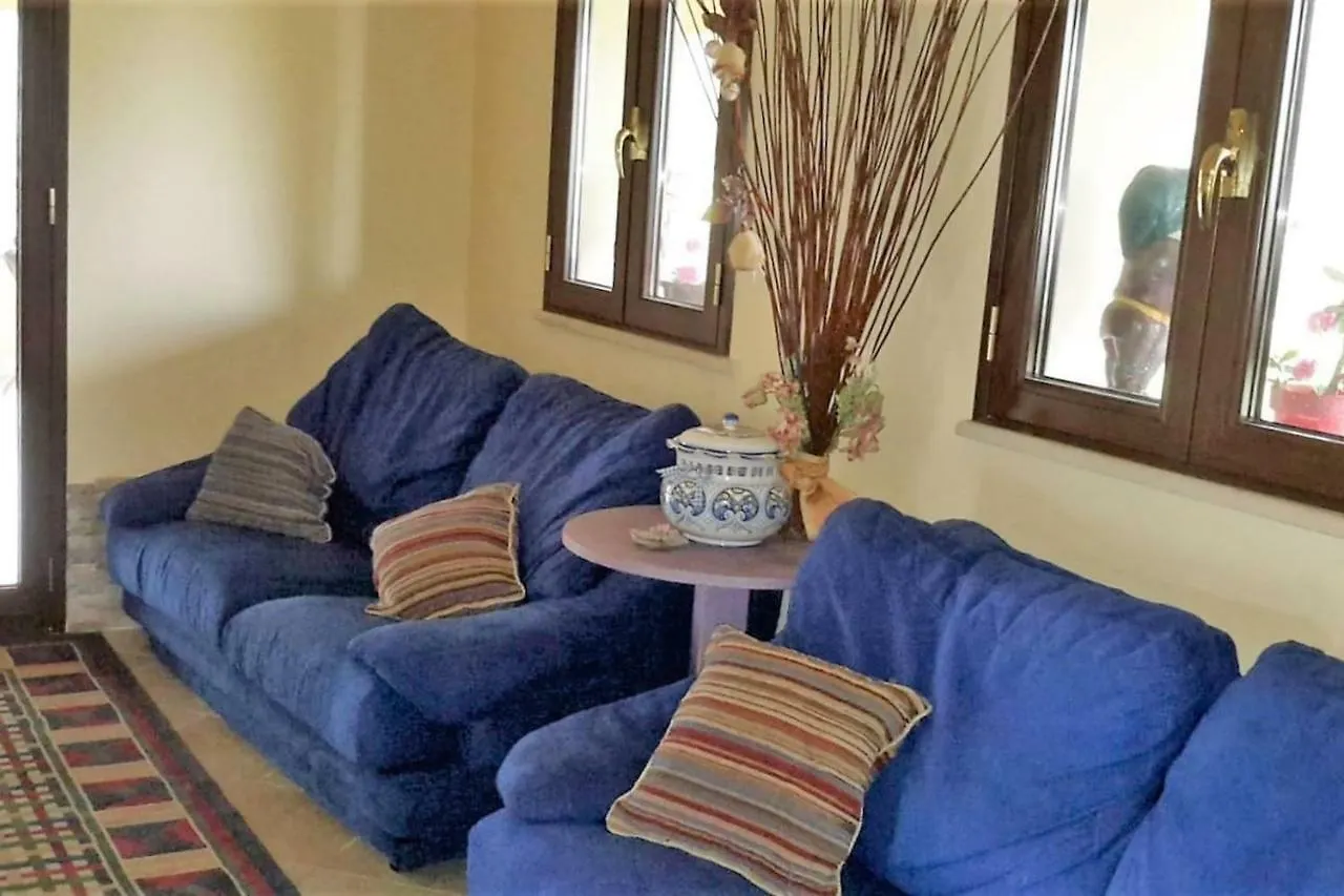 Villa Annalisa Melilli 0*,